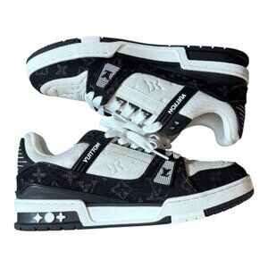 Louis Vuitton LV Trainer White Black